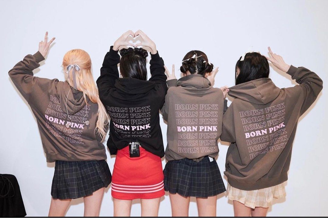 Blackpink born pink hoodie, 女裝, 上衣, 長袖衫- Carousell