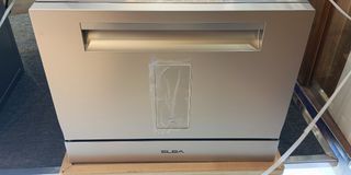 Brand new Elba table top dishwashing machine color silver model: CDW-68-55S