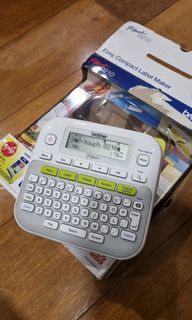 Brother PT- D210 Easy-to-Use Label Maker