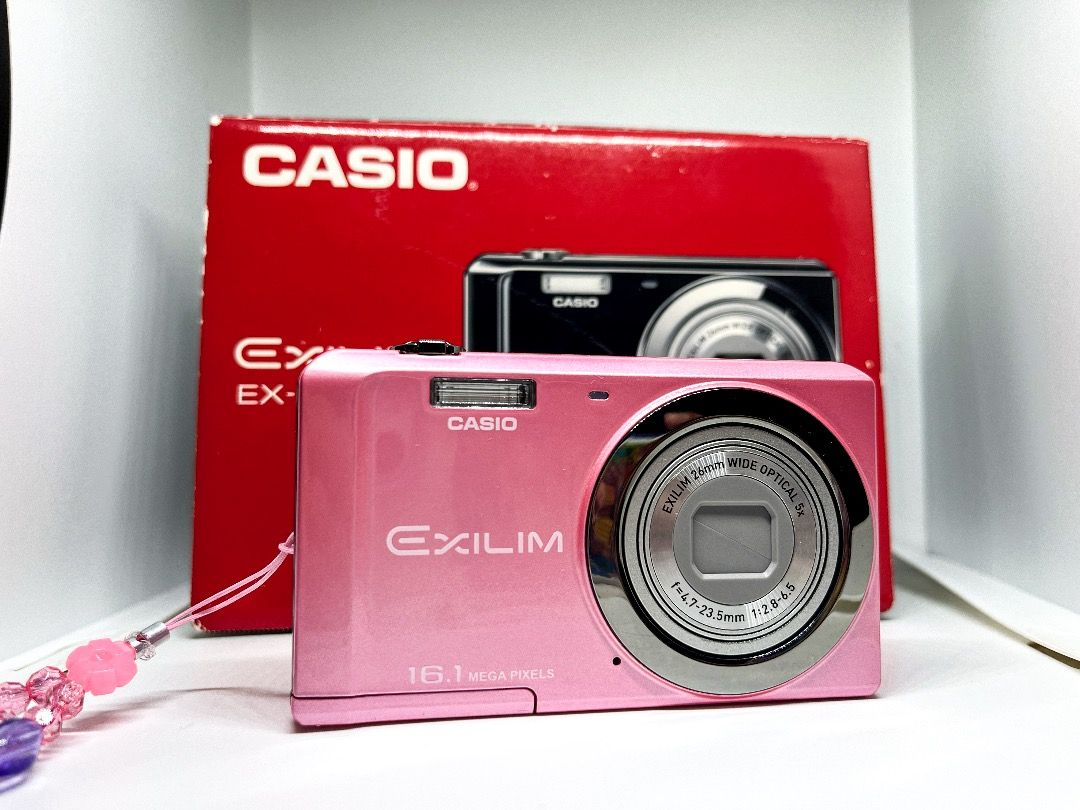 カシオ計算機CASIO EXILIM EX-Z28 デジカメ