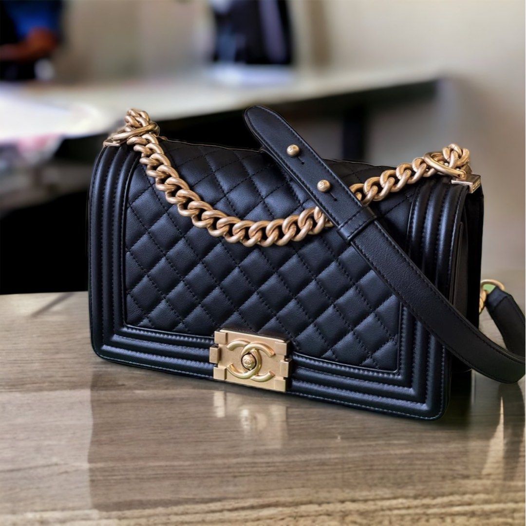 Chanel le boy 25 outlet