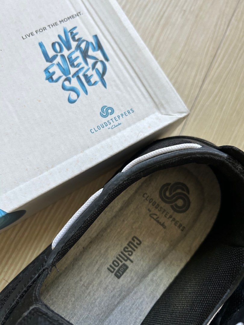 Clarks Cloudsteppers Soft Cushion UK8 EUR 42 US9 Men s Fashion