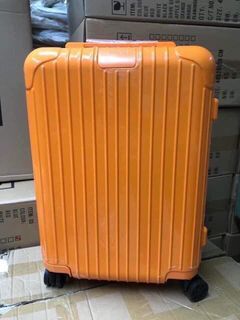CLEARANCE SALE!!! Hard Case Polycarbonate Essentials Hand Carry Suitcase Carry On Luggage Cabin Size 22” Travel Trolley Bag