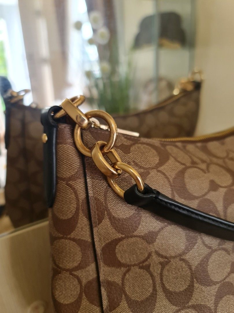 Coach signature sales elle hobo