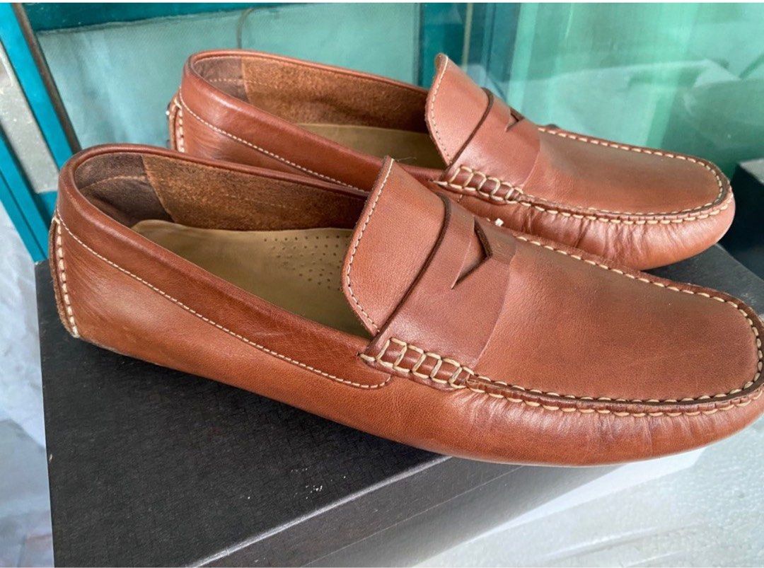 Cole Haan Penny loafers 9.5 Men s Fashion Footwear Dress Shoes