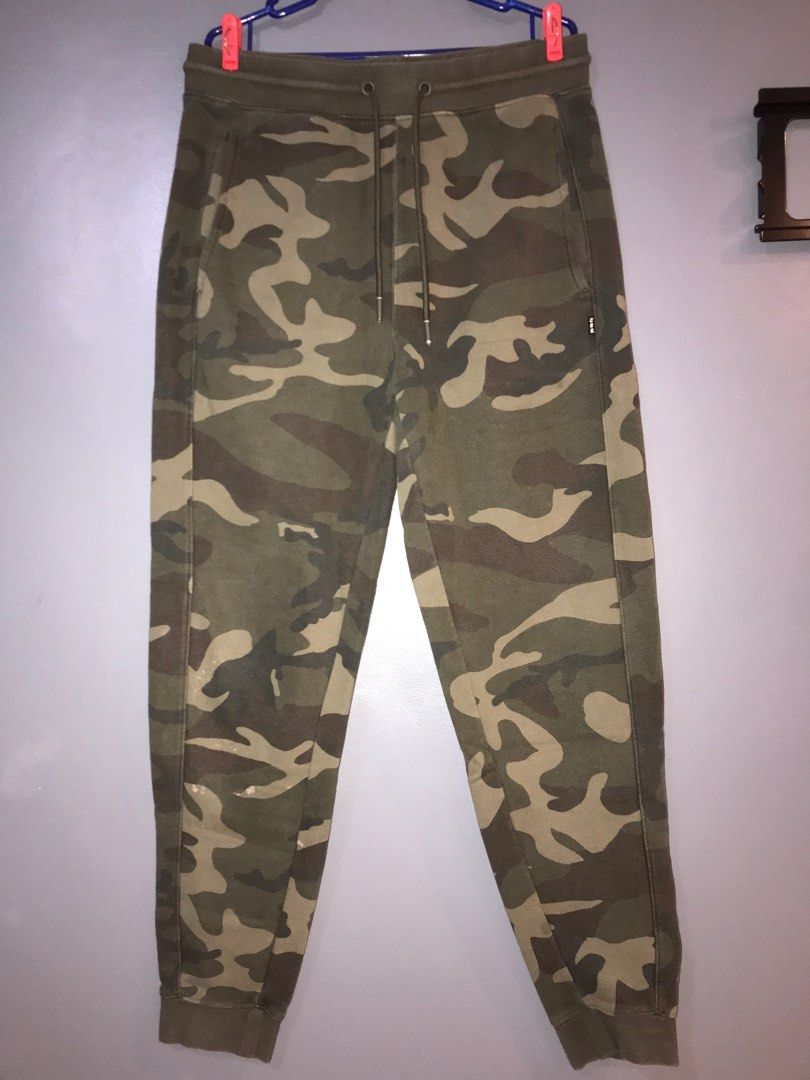 Csg camo joggers hotsell