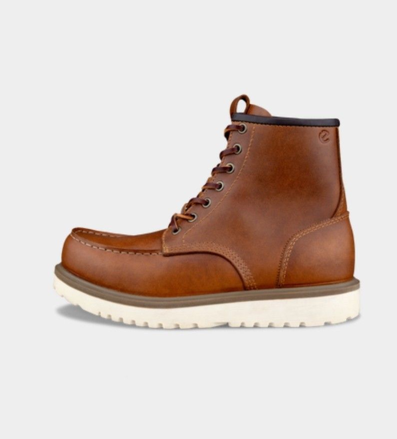 Ecco boots 2025 mens price