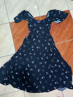 (Category: ) located in . Submitted by miss.declutter (Listing ID 1266149135, Image 1). Description: .