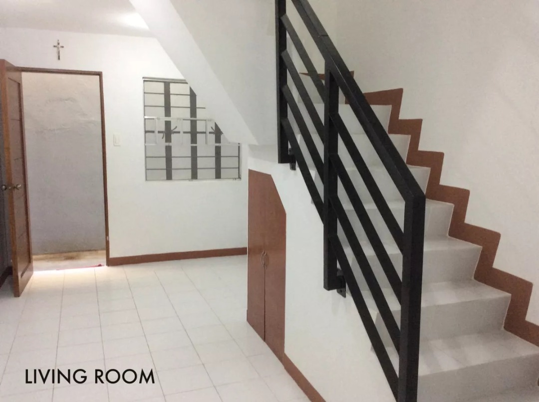 FOR RENT Sampaloc Apartment 2Storeys, 2 Bedrooms, 48sqm, 2 blocks