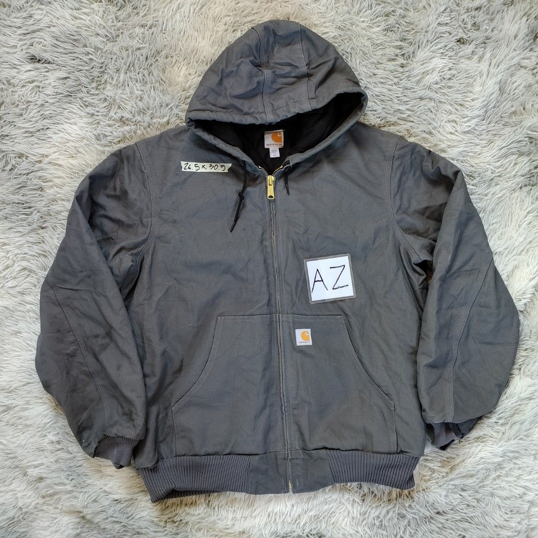 FOR SALE Carhartt duck hoodie Size L color grey Dimes 26.5 x 30.5 Issue see pic 4500 Paranaque city Men s Fashion Coats Jackets and Outerwear on Carousell
