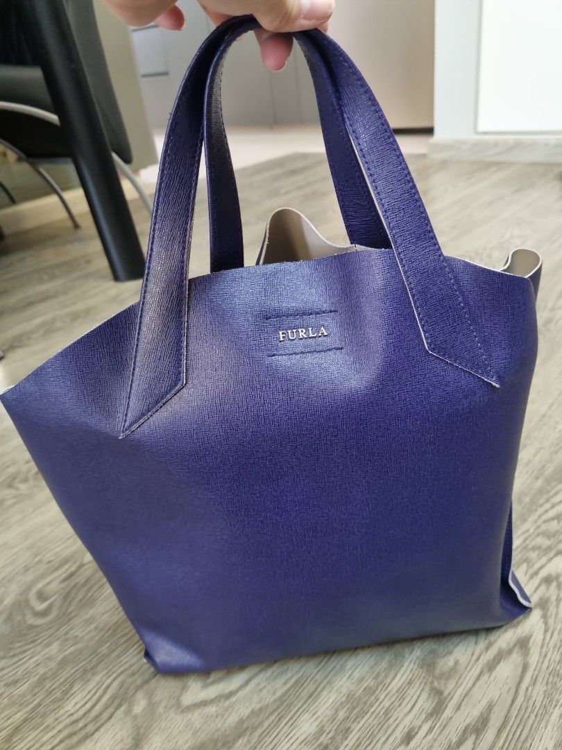 Furla Blue hand bag Women s Fashion Bags Wallets Tote Bags on