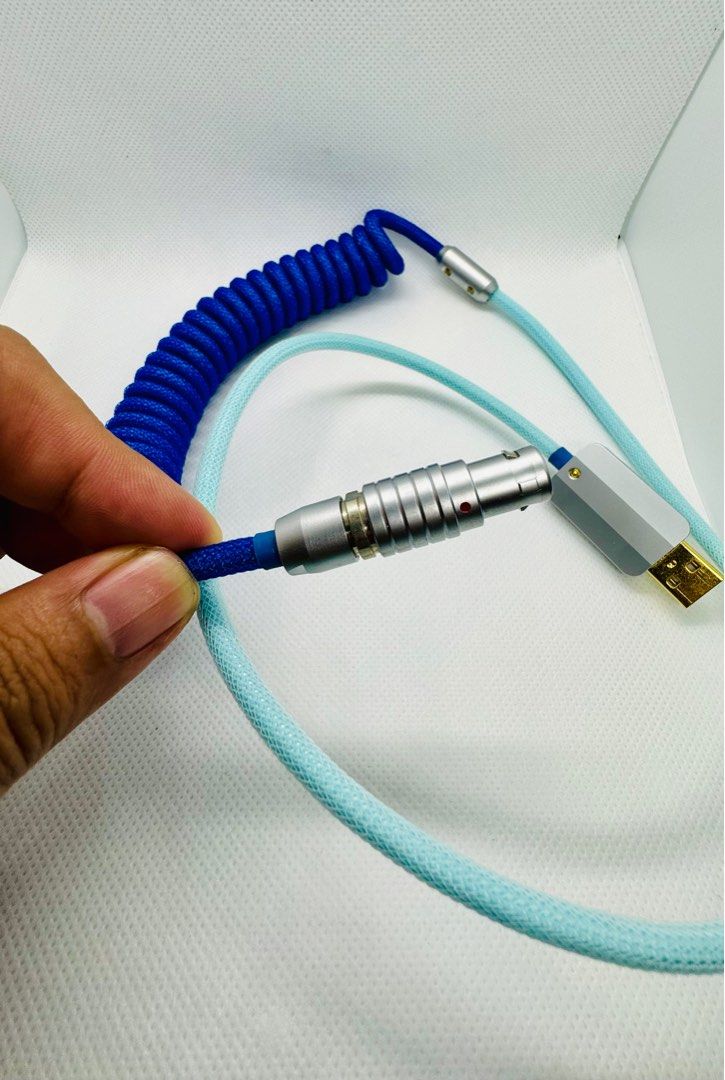 Geek Cable - Coil Keyboard Customized Data Cable (Category: Computer Keyboard) located in Quezon City. Submitted by mruse (Listing ID 1266246490, Image 3). Description: Never used, only tested, Coil keyboard cable. Perfect for your computer set up! High and premium quality. Comes with a carrying case. Price is SLIGHTLY negotiable. Send in your offers. ***For Shipping only. No meet ups. ***Be sure of the item you want to buy. I don’t accept return