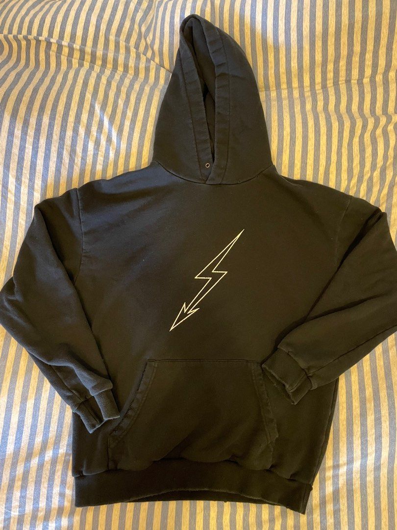 Givenchy world tour hoodie online