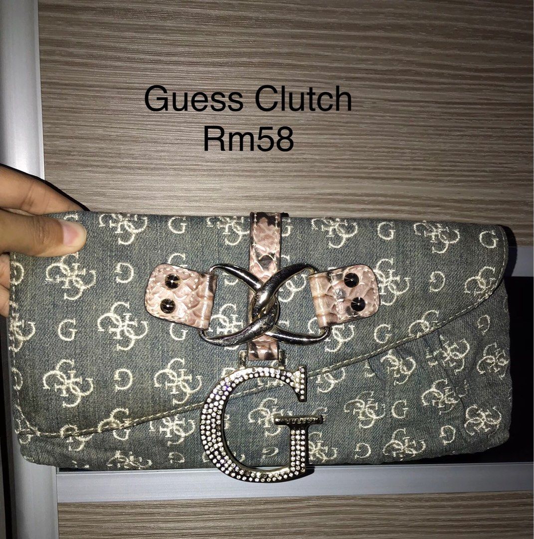 Guess Clutches, Women's Fashion, Bags & Wallets, Clutches on Carousell