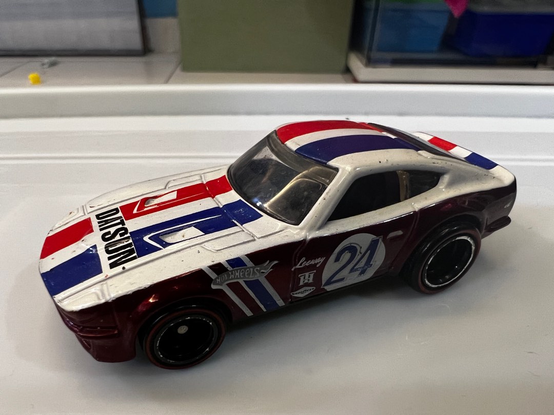 Hotwheels Super Treasure Hunt STH Datsun 240Z