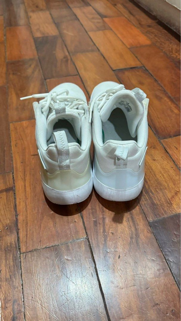 Jordan zoom 2025 zero gravity white