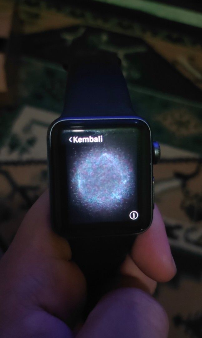 How to lock best sale iwatch series 3