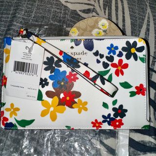 (Category: ) located in . Submitted by euwah (Listing ID 1266116357, Image 1). Description: .
