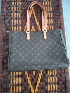 Louis Vuitton Brentwood Tote Bag M91989 Monogram Vernis Pomme d