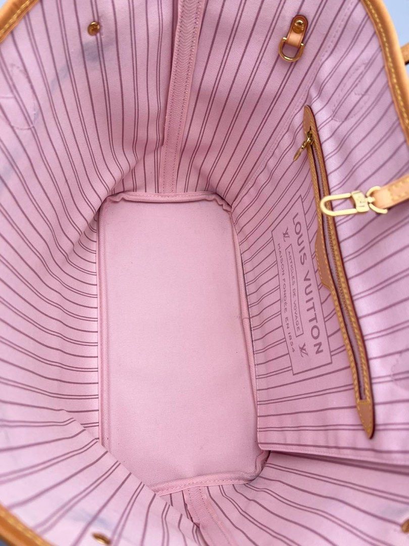 Louis Vuitton Monogram Capri V Neverfull mm Rose Ballerine
