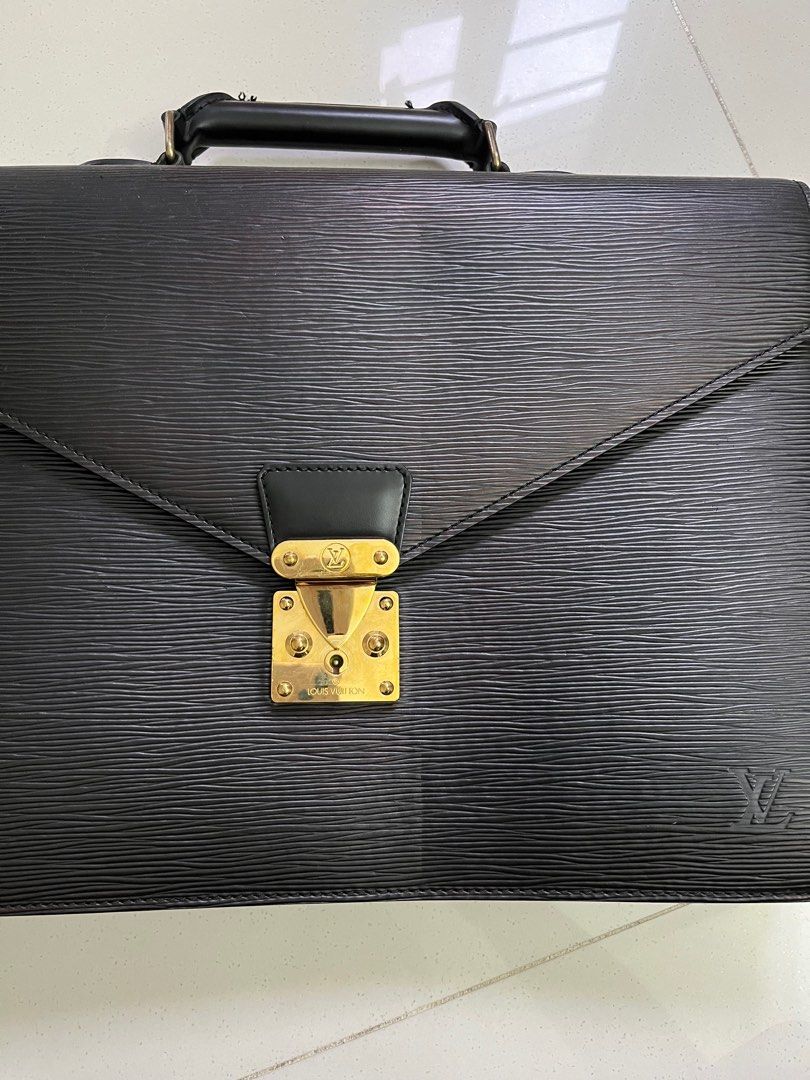 Louis vuitton sales serviette ambassadeur