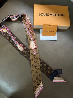 Louis Vuitton BNIB Lilac Handbags Silk Twilly For Sale at 1stDibs  lv  twilly, louis vuitton twilly, louis vuitton packaging real vs fake