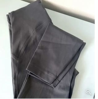 （分類：）位於 。 由 flyflybebe 提交（商品編號 1266192261，圖片 1）。簡介： 。