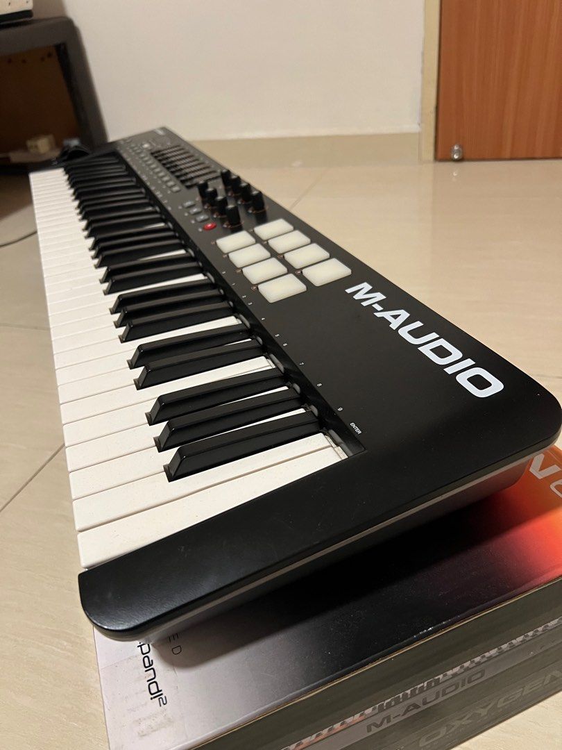 MAudio Oxygen 61 MIDI keyboard, Hobbies & Toys, Music & Media, Musical