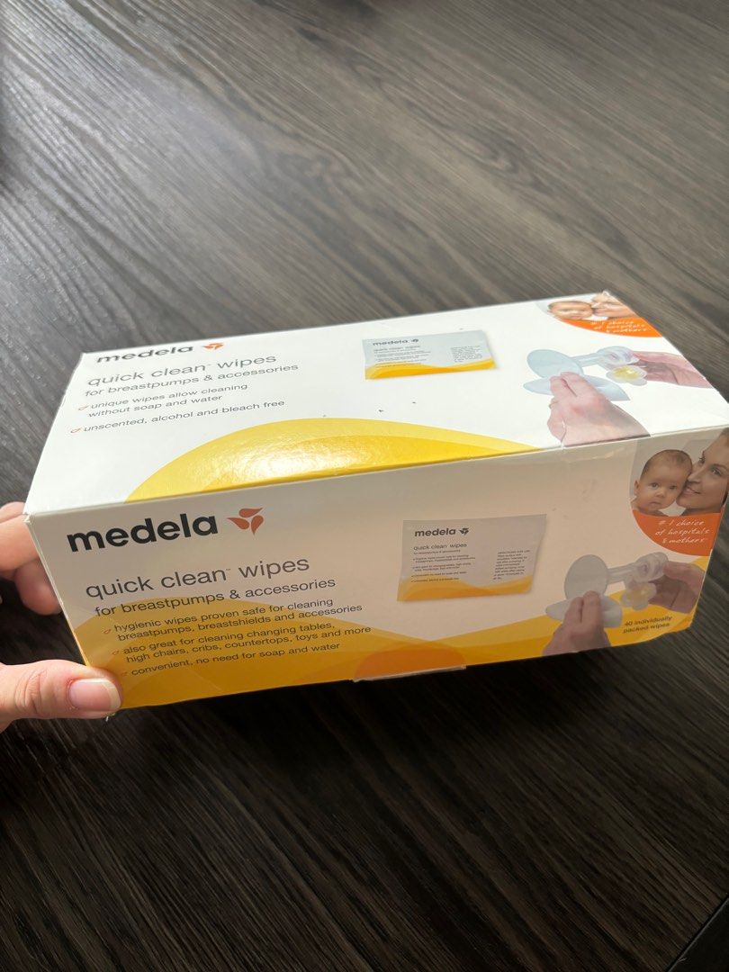 Medela Quick Clean Wipes, Babies & Kids, Nursing & Feeding, Breastfeeding &  Bottle Feeding on Carousell