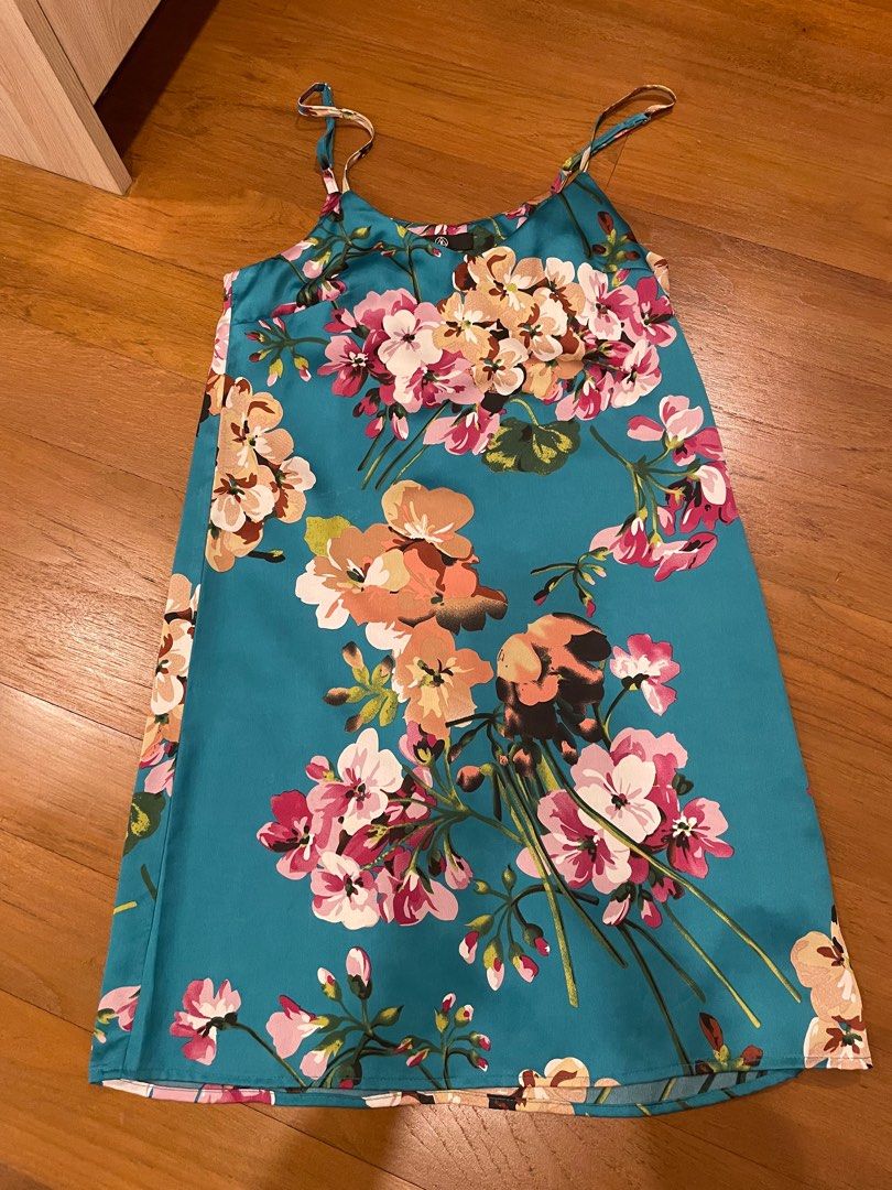 Missguided satin slip dress shop