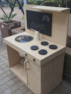 Muddy Kitchen for Kids