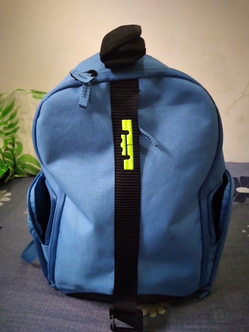 Lebron backpack blue hotsell