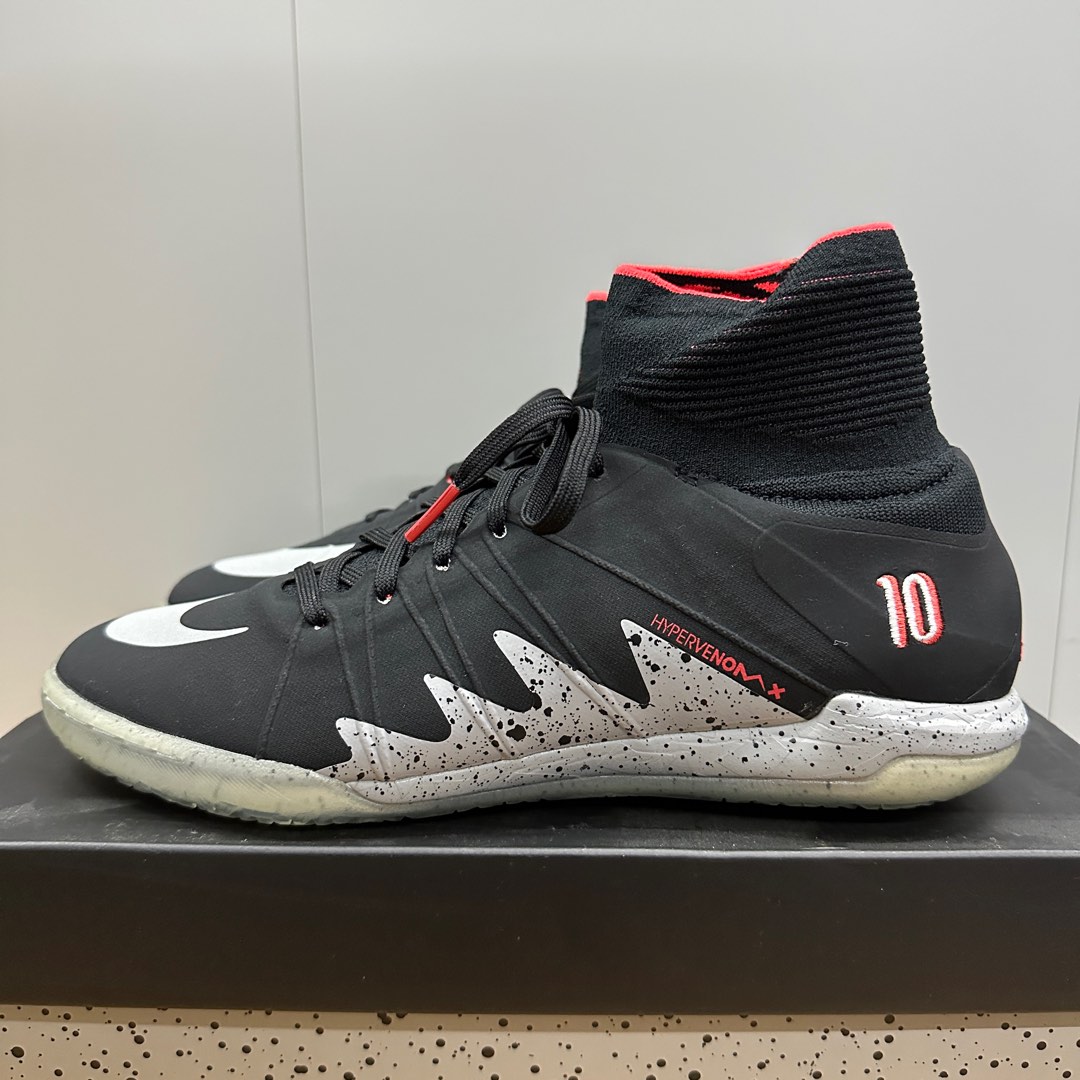Nike Hypervenomx Proximo NJR IC black US8.5, 男裝, 鞋, 波鞋- Carousell