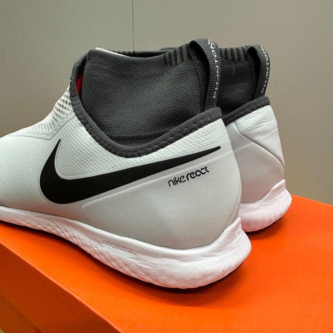 Nike react phantom vsn pro df ic store