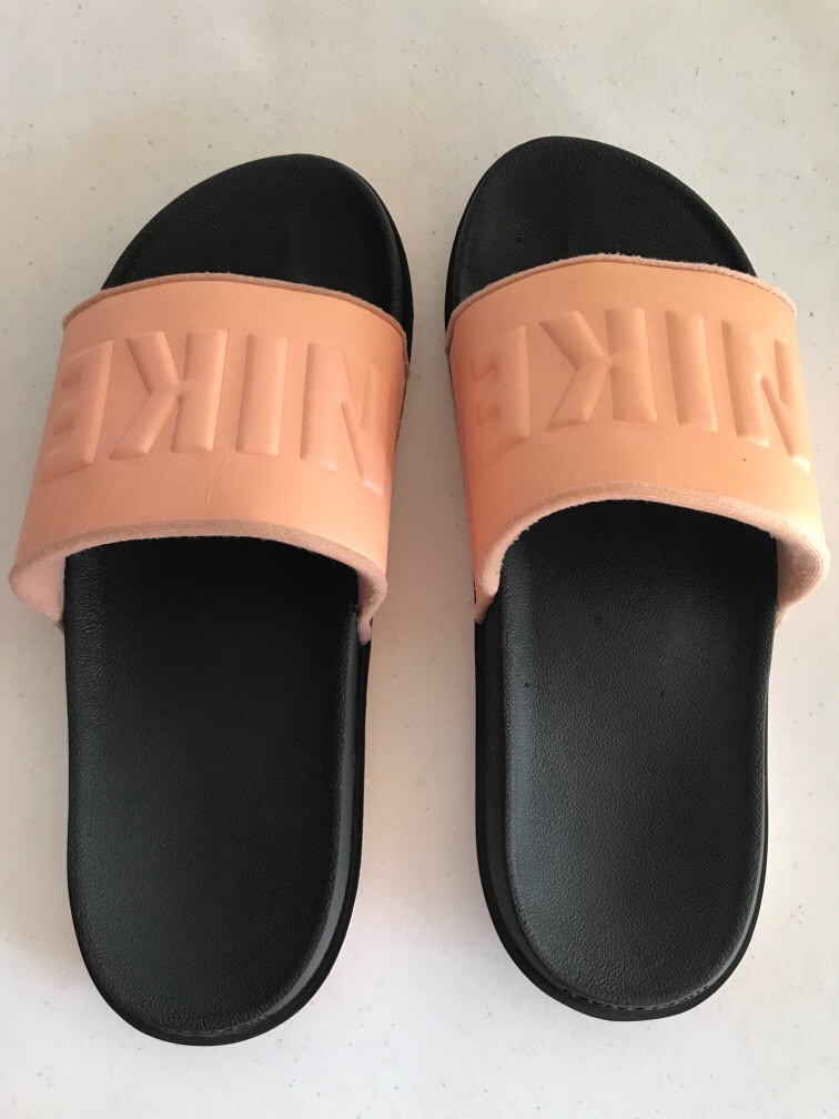 Nike revive 2025 foam