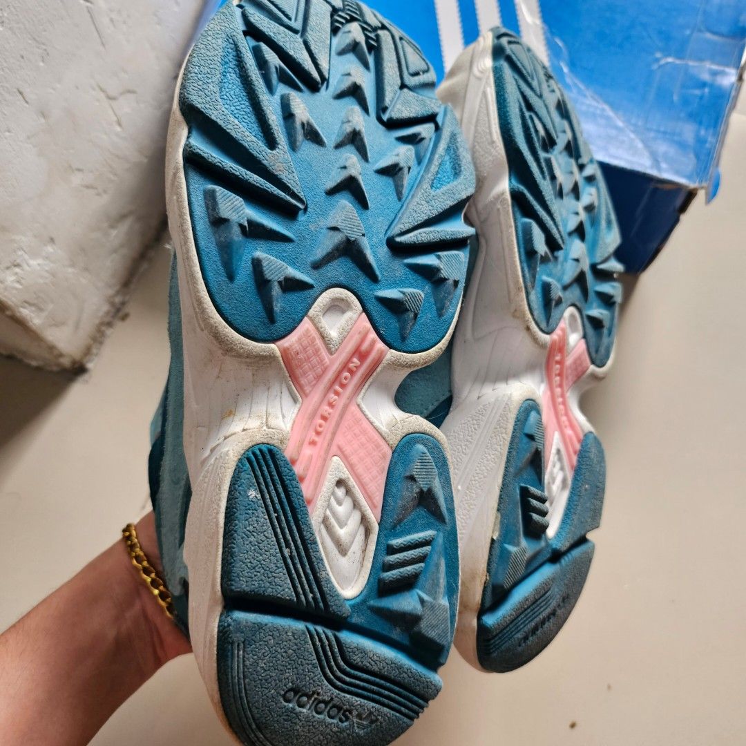 Original Adidas falcon size 6 Women s Fashion Footwear Sneakers
