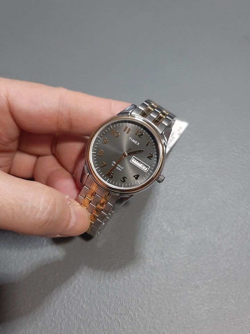 Timex charles store street watch