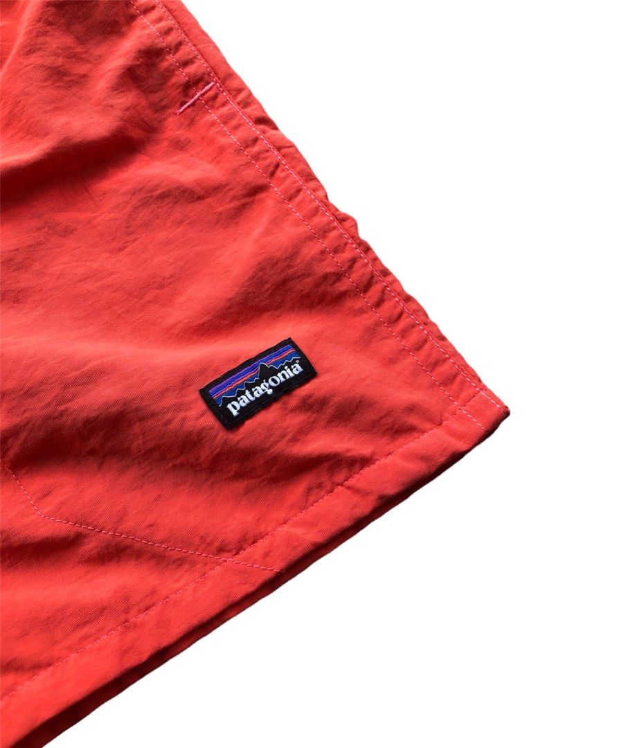 Patagonia short pants, Fesyen Pria, Pakaian , Bawahan di Carousell