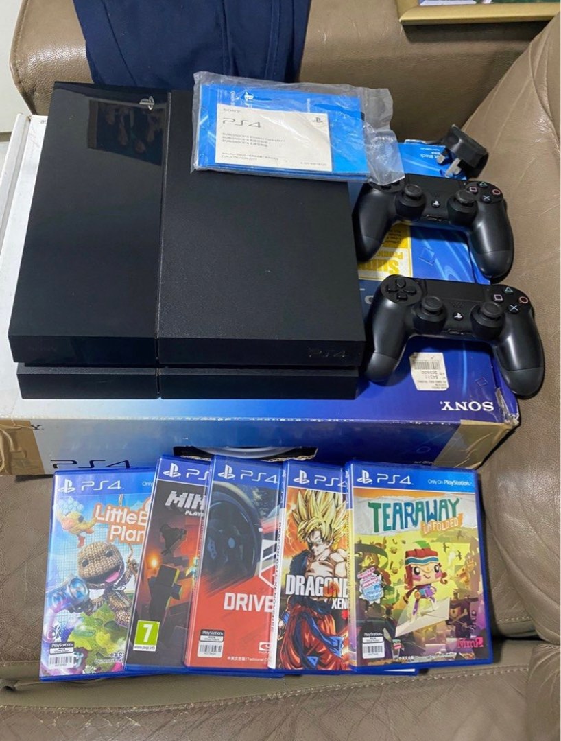 PS4 ( free games included ), Video Gaming, Video Game Consoles