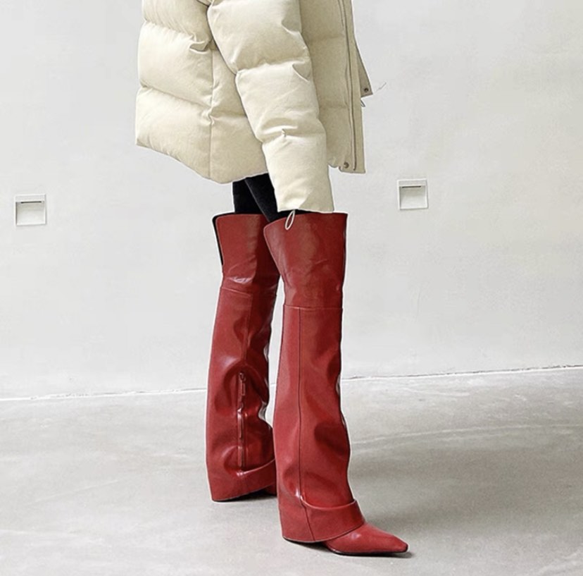 Red on sale knee boots