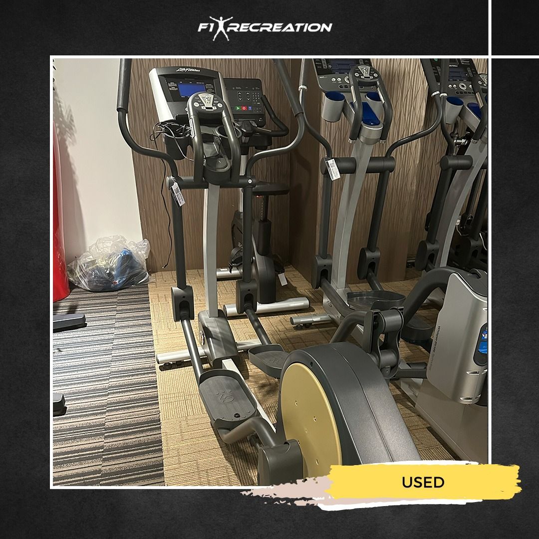 Used Life Fitness X3 Go Console Cross Trainer