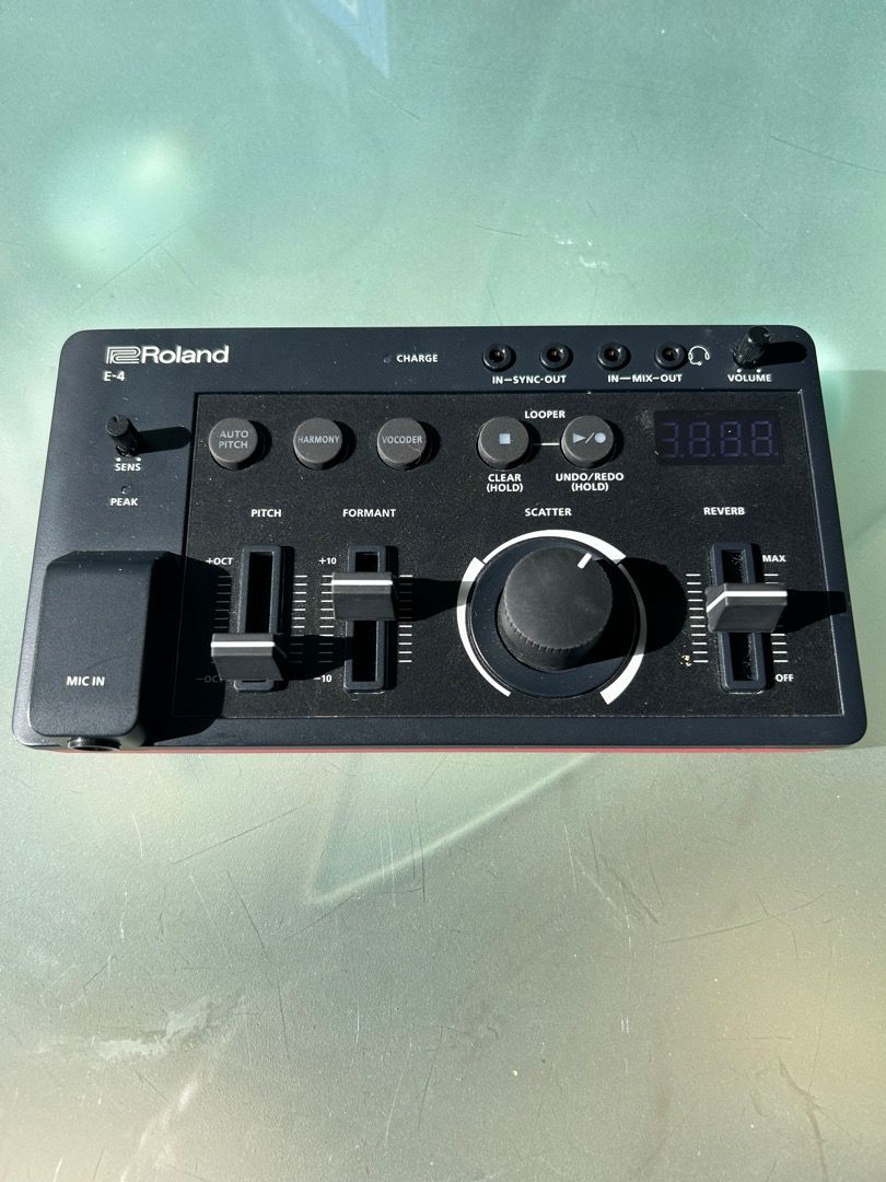 Roland E4, E-4 Voice Tweaker, 興趣及遊戲, 音樂、樂器& 配件, 樂器