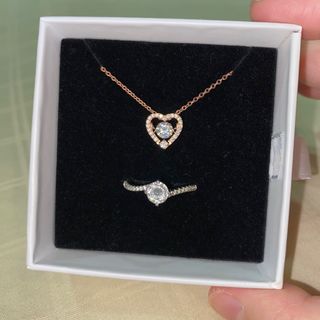 Affordable rose gold jewelry top