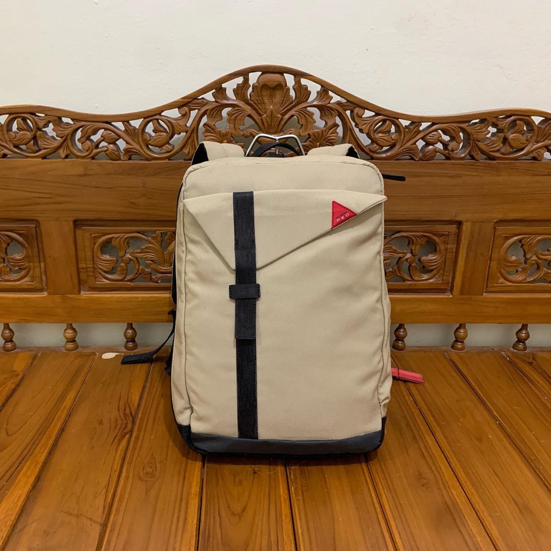 Samsonite sales red willace