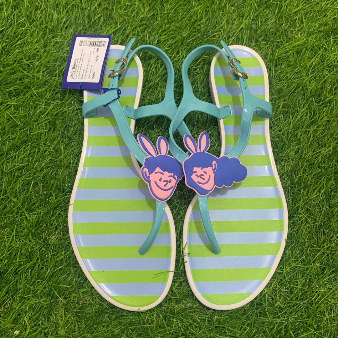 Sandal Jelly Bunny, Fesyen Wanita, Sepatu di Carousell