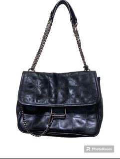 (Kategori: ) berada di . Dikirim oleh gloopreloved (ID iklan 1266100733, Gambar 1). Deskripsi: .