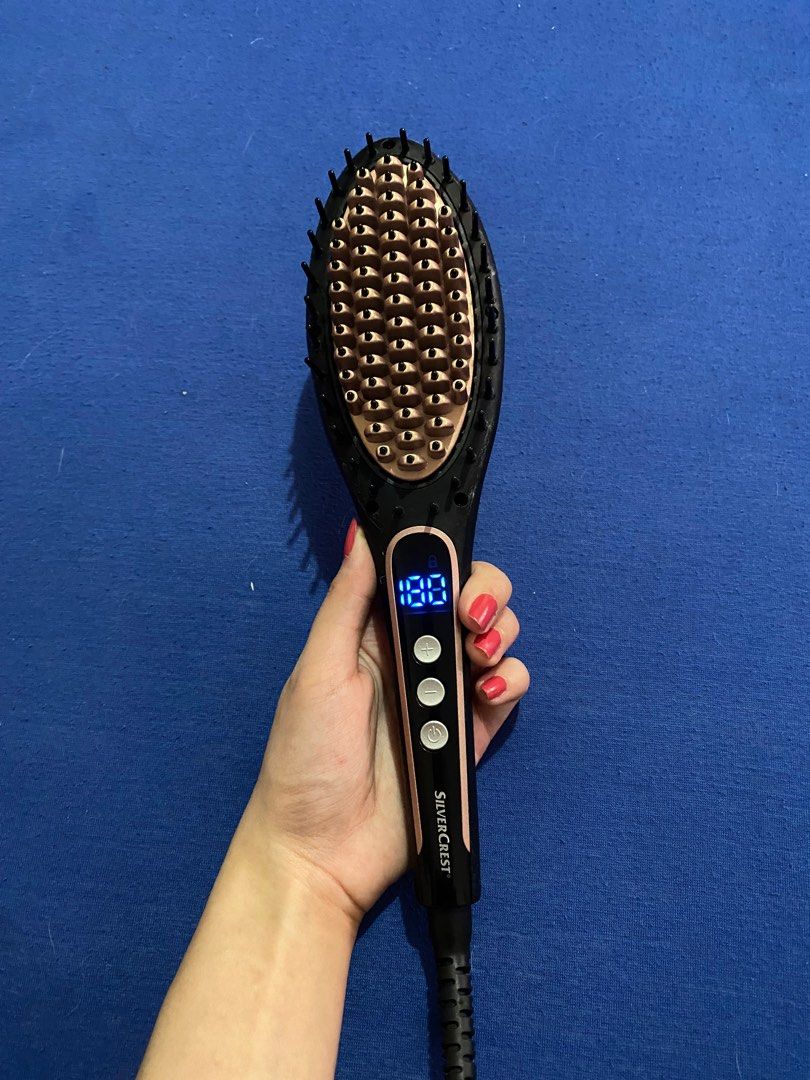 Silvercrest hair straightening brush, Beauty & Personal Care, Hair on