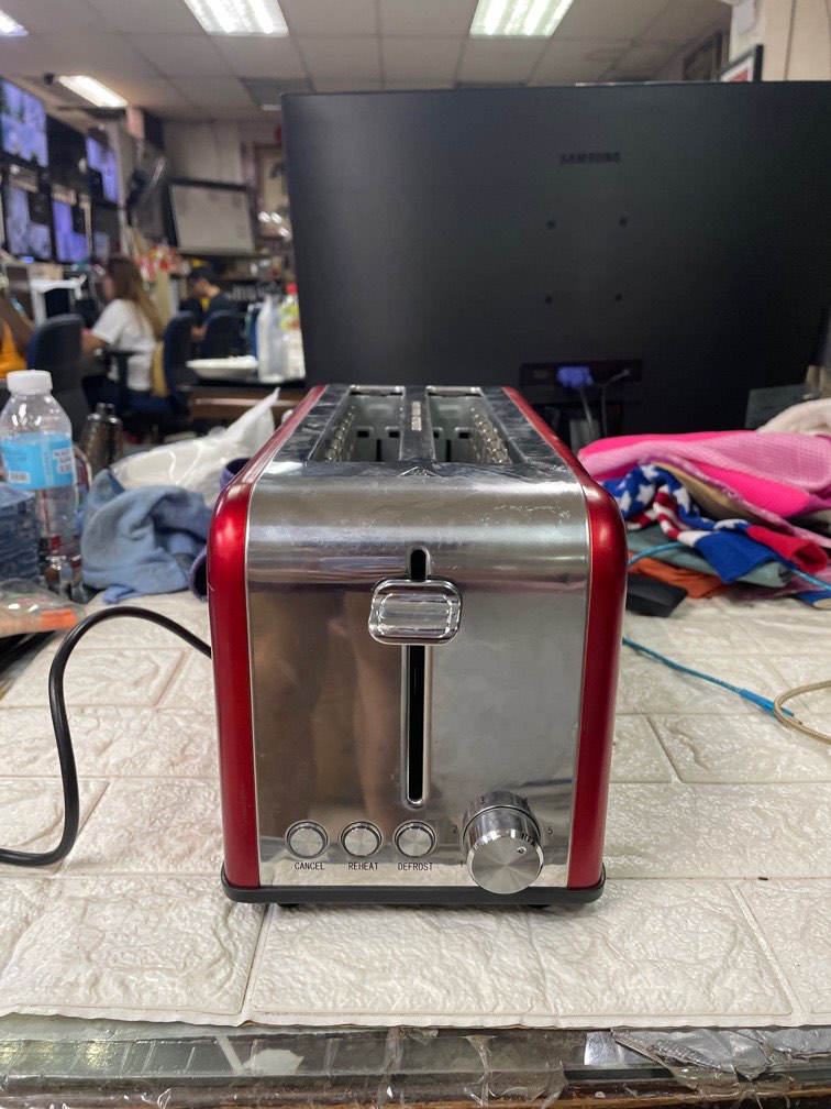 Smith + Nobel 4 Slice Long Toaster 220v, TV & Home Appliances, Kitchen