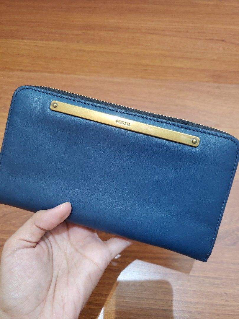STOCK CLEARANCE SALE FOSSIL LIZA ZIP AROUND CLUTCH