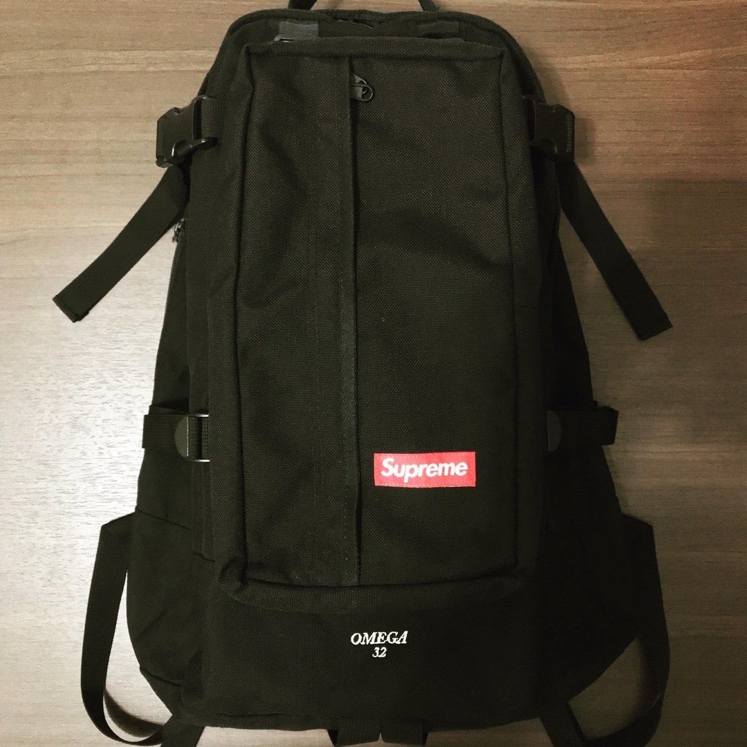 Supreme omega top 32 backpack